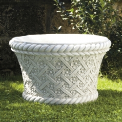 Vaso Cesta con fiori cm 63 H 43 in pietra