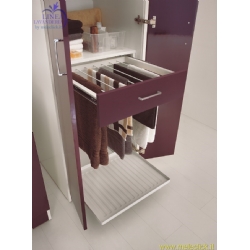 Colonna Colf 5 Colavene due ripiani superiori e stendibiancheria estraibile cm 64x60x210