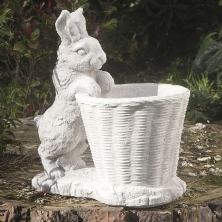 Coniglio con cesta in pietra ricostituita cm 37x22 H 38