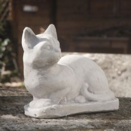Gattino cm 8x18 H 14 in pietra ricostituita